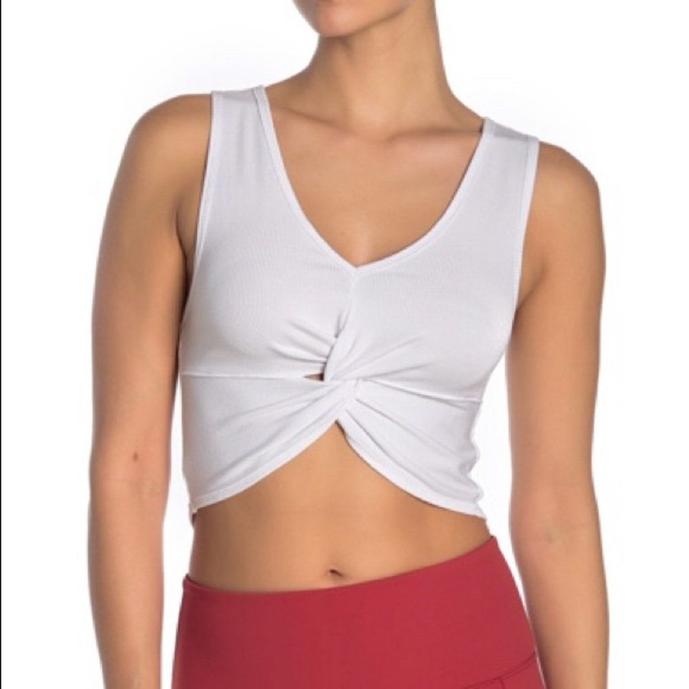 Movement crop tank, ribbed, with a twist! White, m